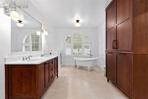 Tiny photo for 27 Broadmoor Avenue, Colorado Springs, CO 80906 (MLS # 9979299)
