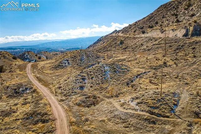 Canon City, Colorado 81212, United States, 2 Bedrooms Bedrooms, ,2 BathroomsBathrooms,Residential,Pending,78131