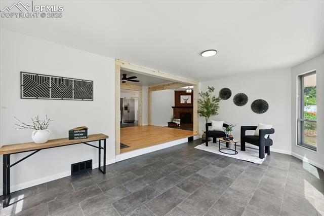 1314 Pioneer Road
