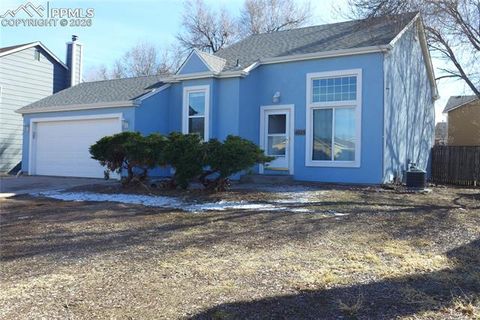 Photo of 4825 Eldon Drive, Colorado Springs, CO 80916 (MLS # 6107697)