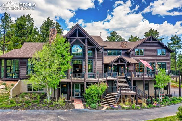 221 Columbine Place