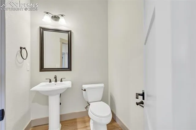 Florence, Colorado 81226, United States, 3 Bedrooms Bedrooms, ,3 BathroomsBathrooms,Residential,Active,68059