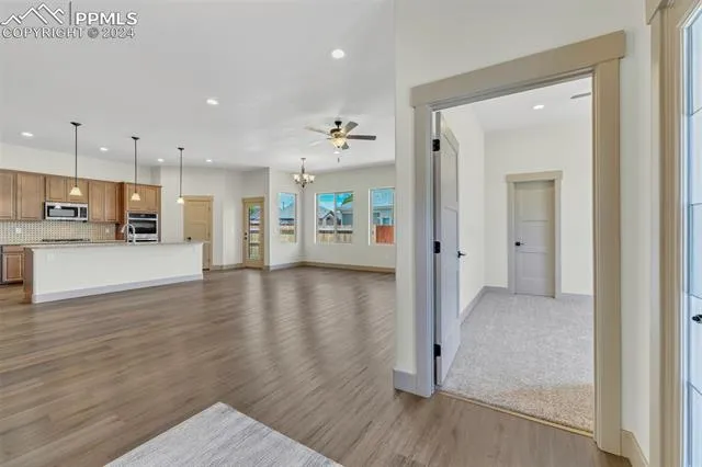 Florence, Colorado 81226, United States, 3 Bedrooms Bedrooms, ,3 BathroomsBathrooms,Residential,Active,68059