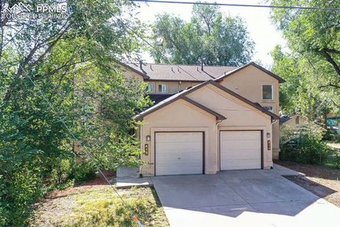 Photo of 414 W Cheyenne Road, Colorado Springs, CO 80906 (MLS # 3622230)