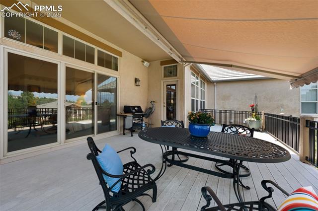 1747 Pine Mesa Grove