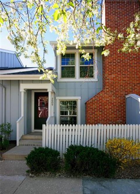 Tiny photo for 2609 Hatch Circle, Colorado Springs, CO 80918 (MLS # 6967838)