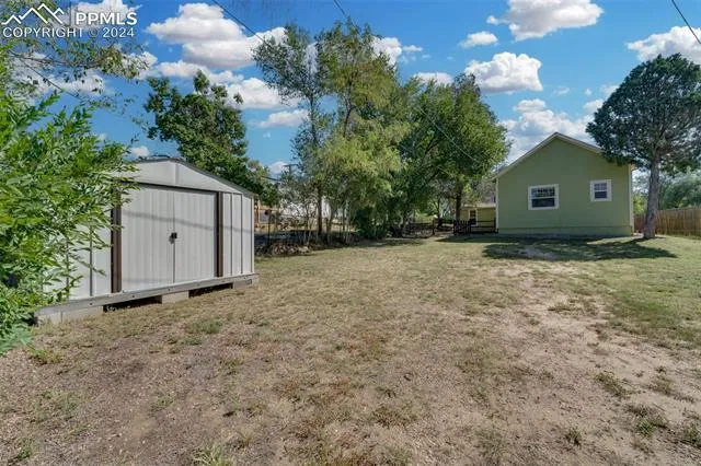 Colorado Springs, Colorado 80903, United States, 2 Bedrooms Bedrooms, ,2 BathroomsBathrooms,Residential,Active,43841