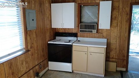Tiny photo for 806 N Nineteenth Street, Colorado Springs, CO 80904 (MLS # 1795003)