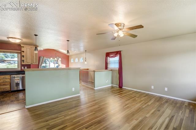 3322 E La Salle Street