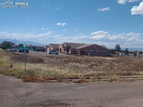 Photo of 445 Idaho Springs Way, Pueblo West, CO 81007 (MLS # 3982047) Photo of 445 Idaho Springs Way, Pueblo West, CO 81007 (MLS # 3982047)