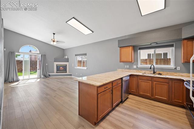 1016 Cedarcrest Drive