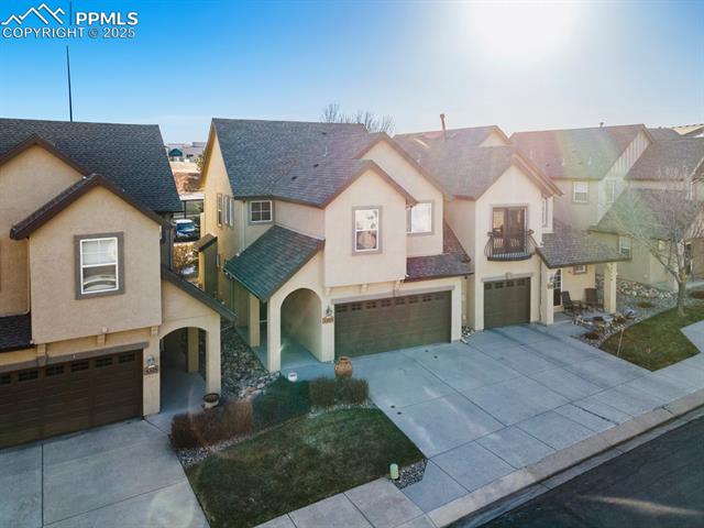 4319 Alder Springs View