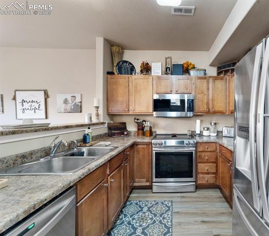4319 Alder Springs View