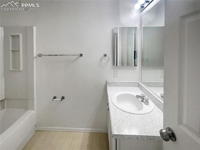 4720 Skywriter Circle