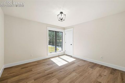 Tiny photo for 1308 Mesa Avenue, Colorado Springs, CO 80906 (MLS # 2973220)