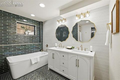 Tiny photo for 1308 Mesa Avenue, Colorado Springs, CO 80906 (MLS # 2973220)