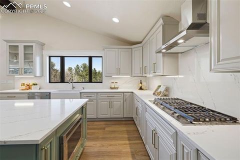 Tiny photo for 1308 Mesa Avenue, Colorado Springs, CO 80906 (MLS # 2973220)