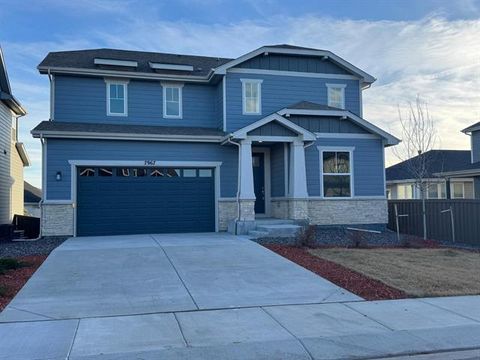Photo of 7967 Pennydale Drive, Colorado Springs, CO 80908 (MLS # R13304341)