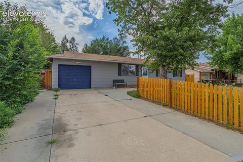 Tiny photo for 2516 Anjelina Circle, Colorado Springs, CO 80916 (MLS # 6687009)