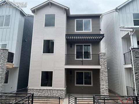 Photo of 10763 Spalding View, Colorado Springs, CO 80908 (MLS # 1333115)