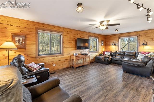 2387 Buffalo Ridge Road