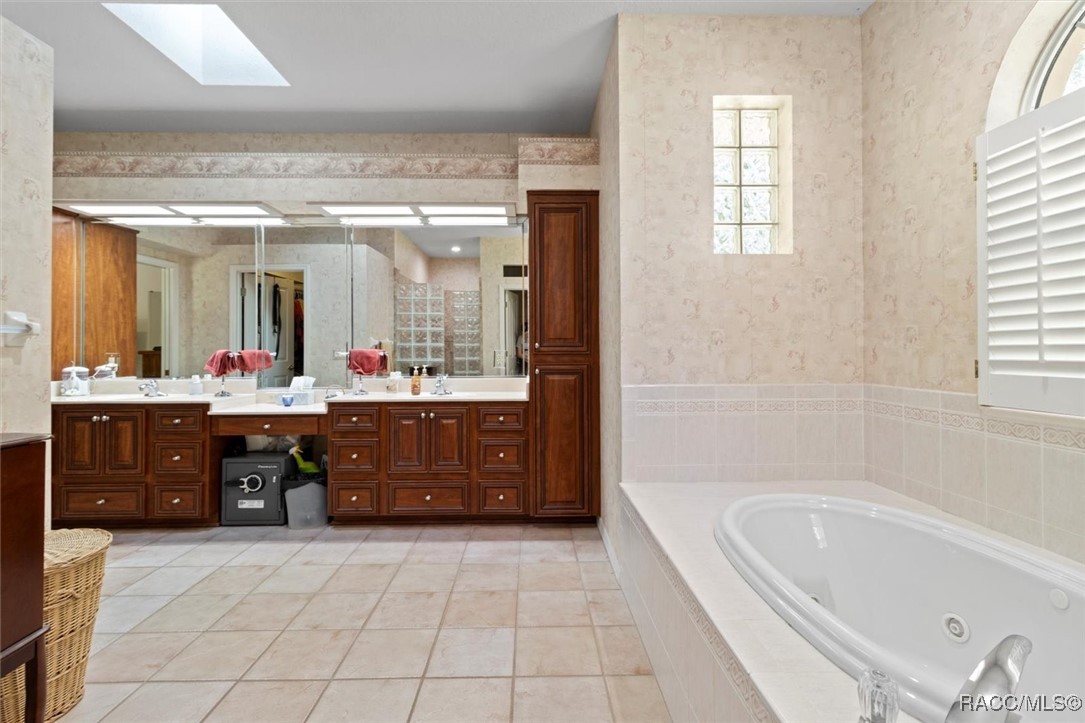 4322 N Mayan Drive, Hernando, Florida image 33