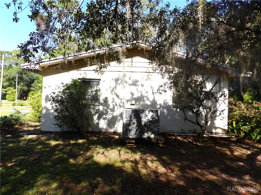 5575 E Tangelo Lane, Inverness, New York image 16