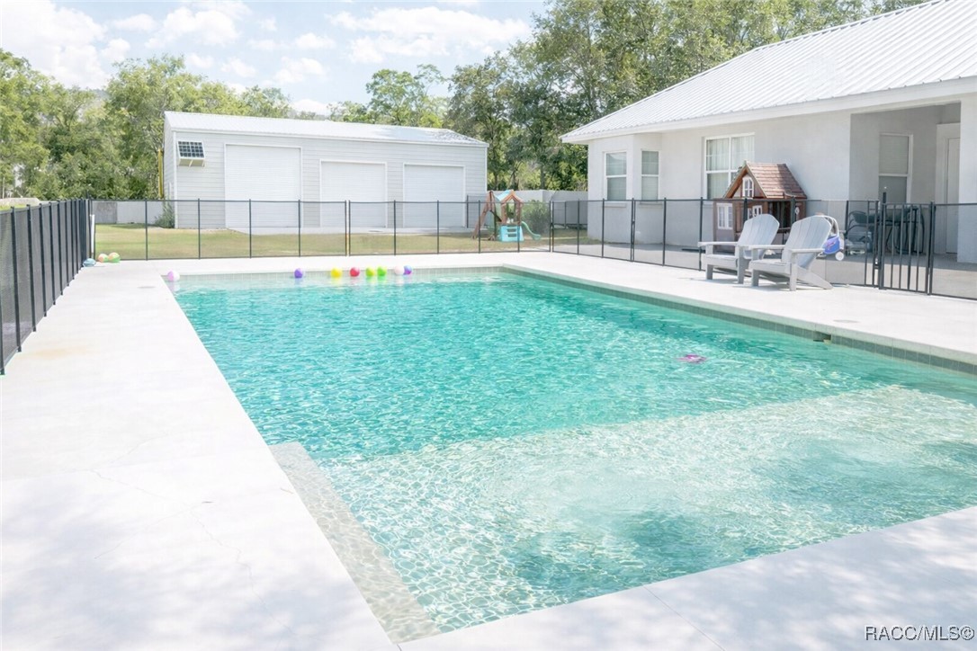 10043 W Dublin Street