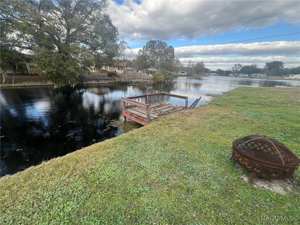 10316 E Pike Drive, Inverness, Florida image 7