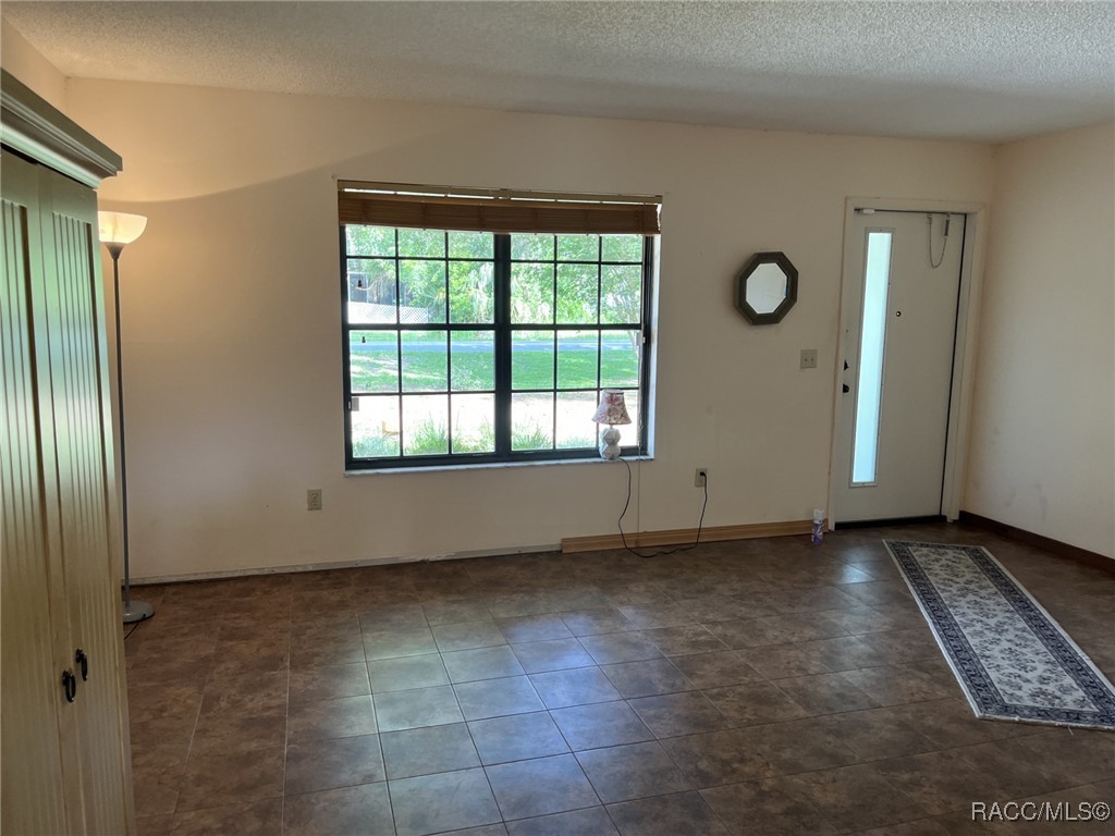 519 Spring Lake Road, Ocala, New York image 13