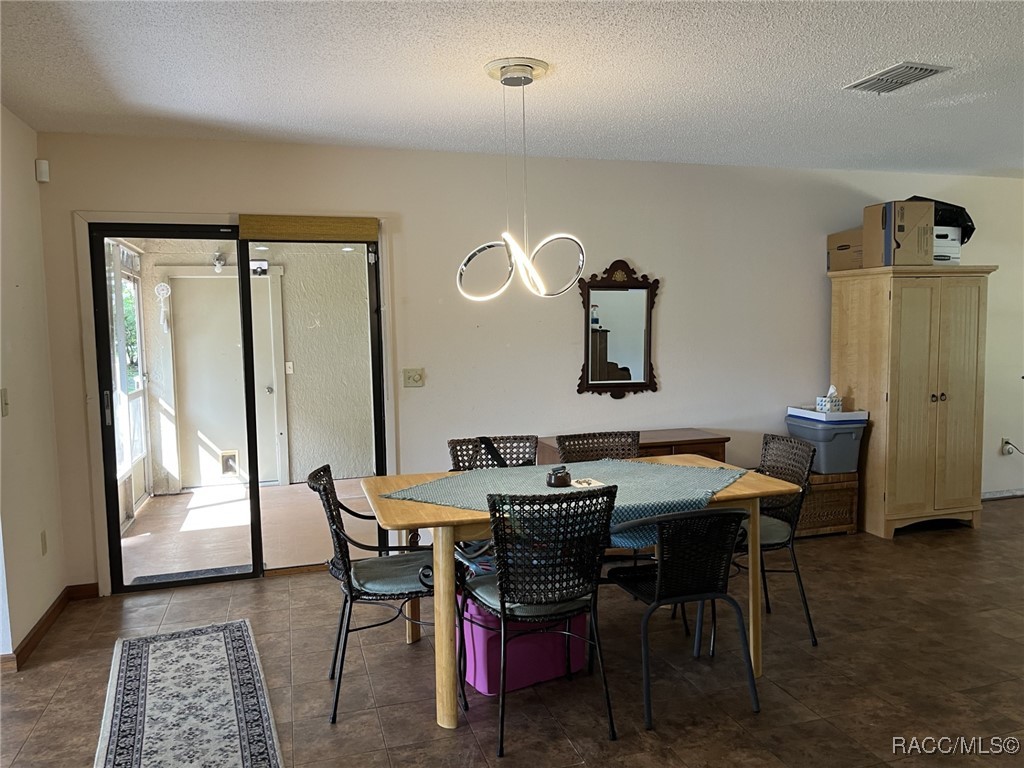 519 Spring Lake Road, Ocala, New York image 8