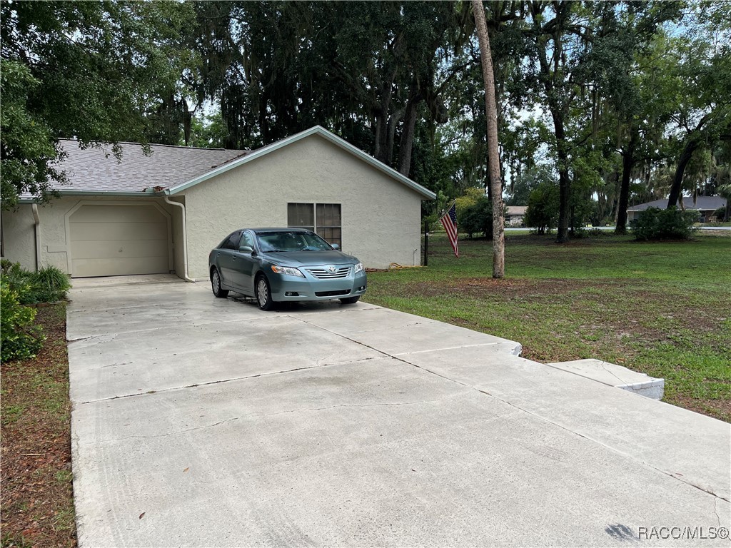 519 Spring Lake Road, Ocala, New York image 3