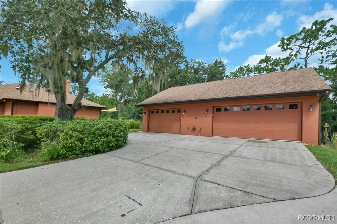 4105 W Tomahawk Drive, Beverly Hills, Florida image 35