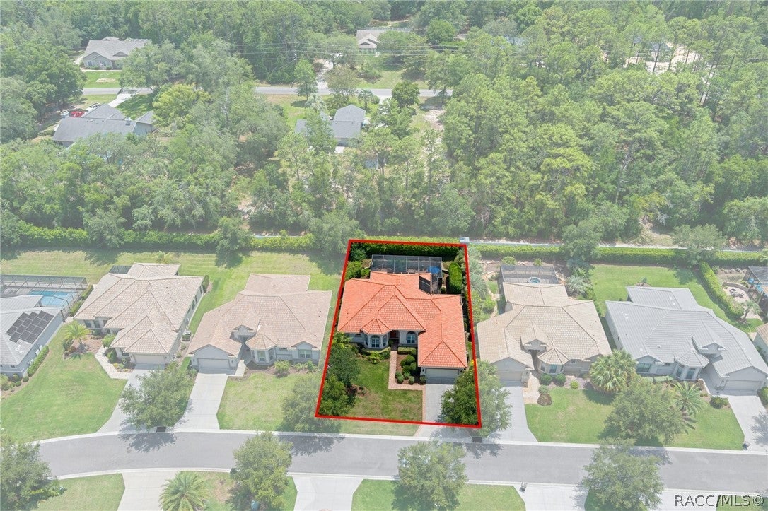 907 N Hunt Club Drive