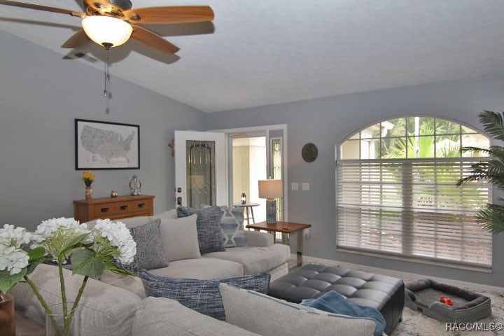 2745 N Canterbury Lake Drive, Hernando, New York image 15