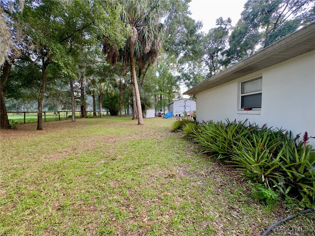 8090 SE 144th Place, Inglis, Florida image 34