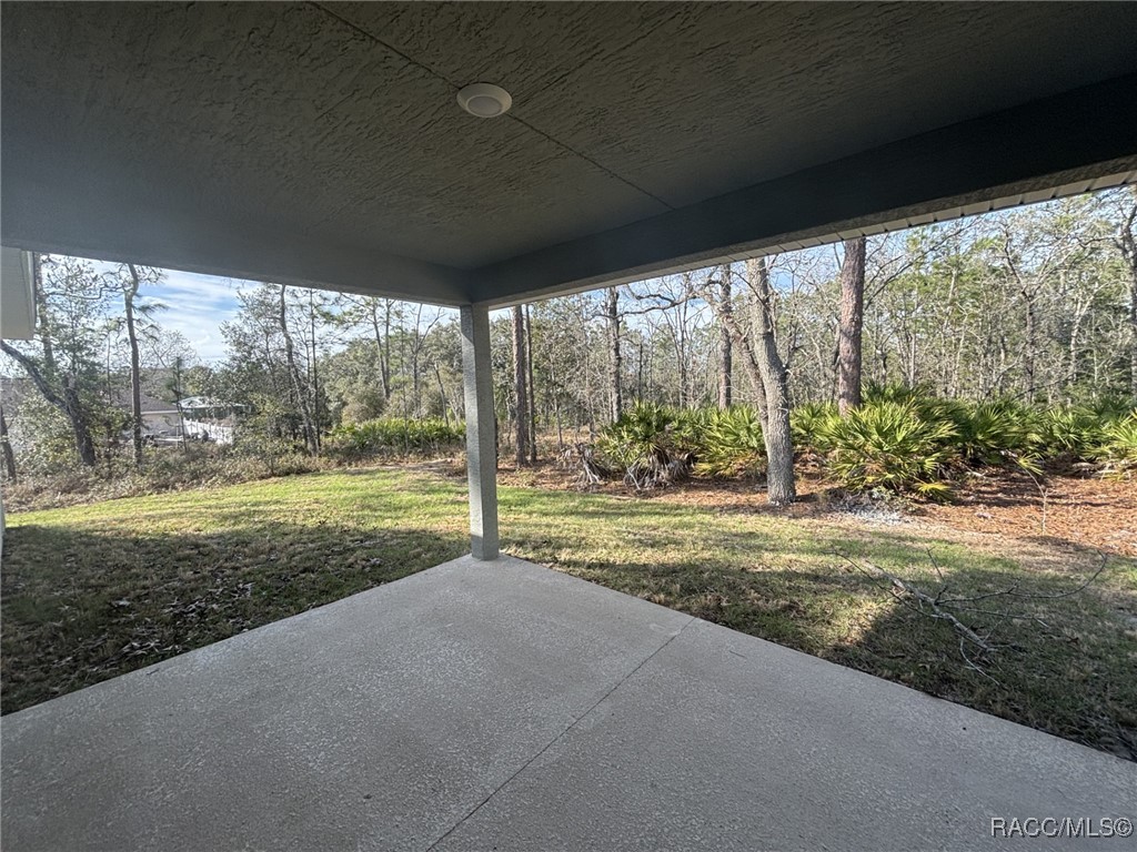 2400 W Tall Oaks Drive