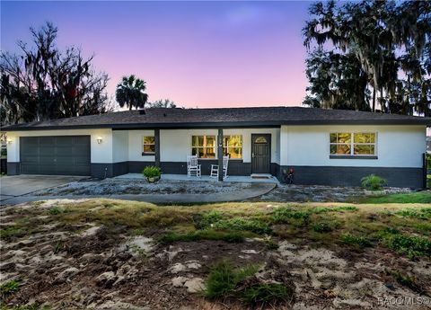 11370 W State Park Street Crystal River FL 34428