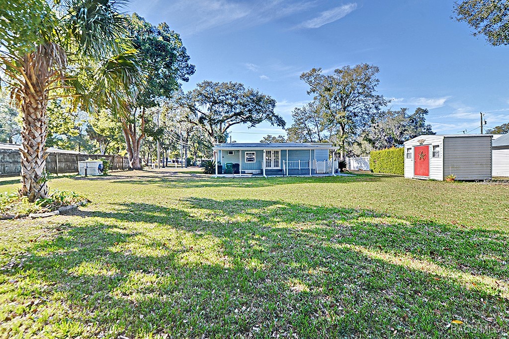 1421 N Little Carmen Terrace, Inverness, Florida image 33