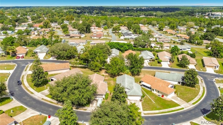 Photo 1 of 26 — 821 W Cockatiel Loop, Hernando, FL 34442