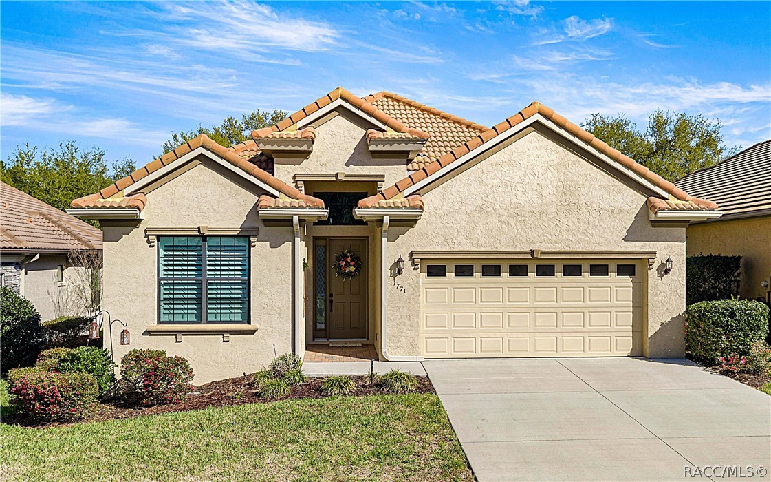 1771 W Laurel Glen Path