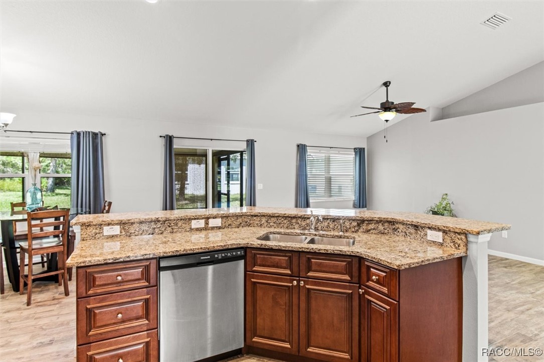 2 Palm Grass Court, Homosassa, New York image 11