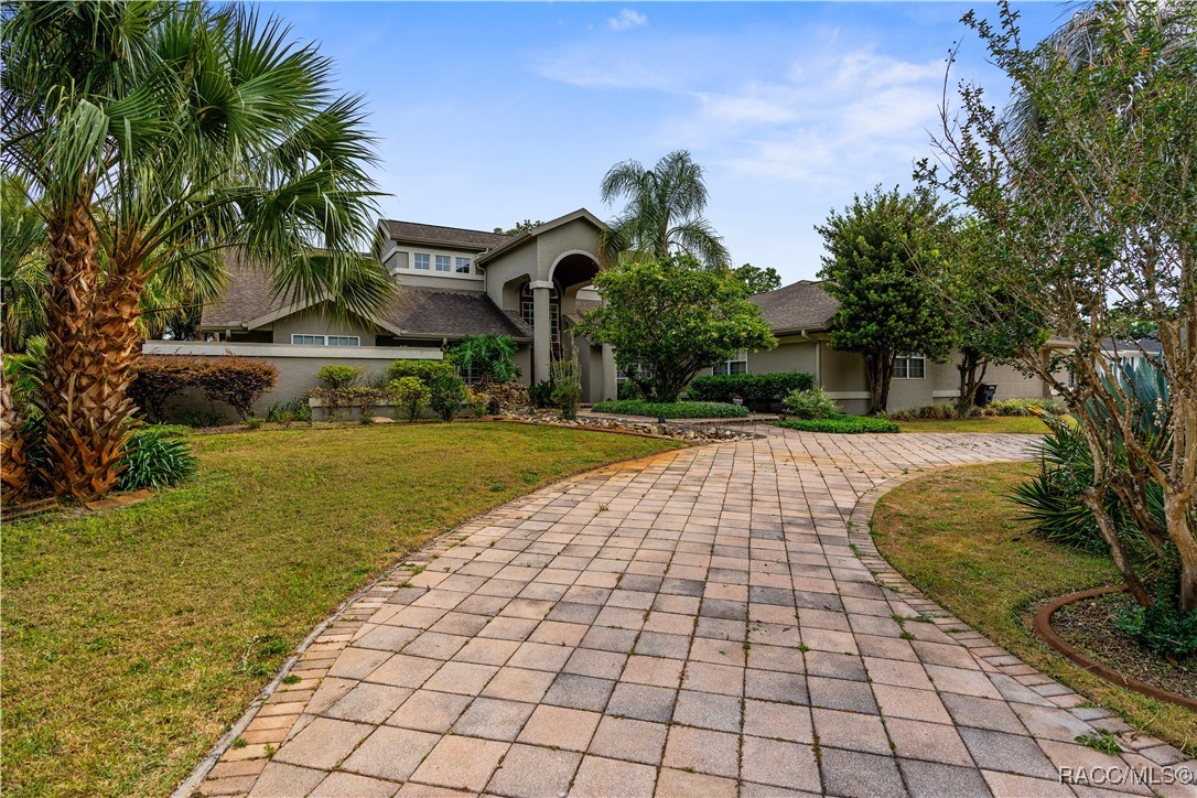 7840 W Golf Club Street, Crystal River, Florida image 2