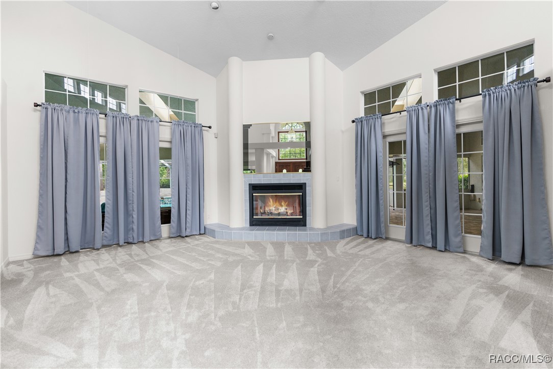 7840 W Golf Club Street, Crystal River, Florida image 6