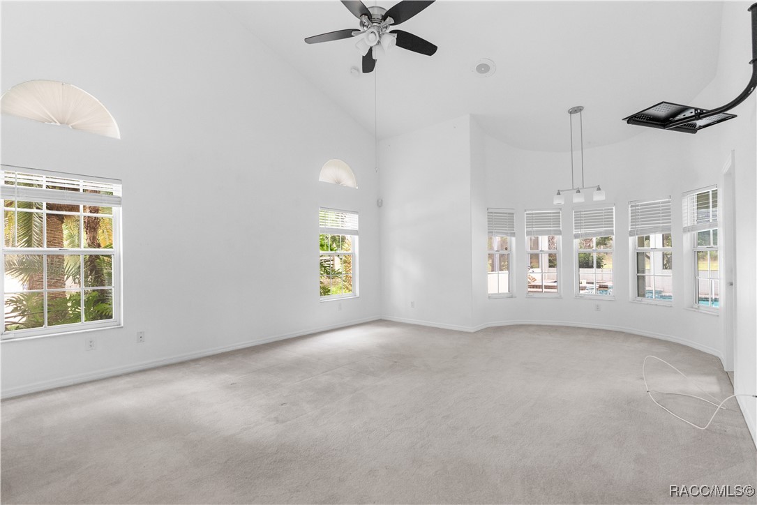 7840 W Golf Club Street, Crystal River, Florida image 12