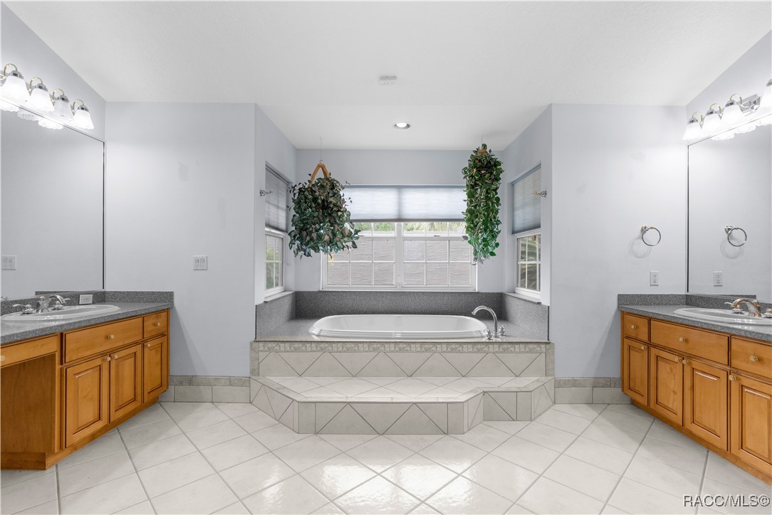 7840 W Golf Club Street, Crystal River, Florida image 15