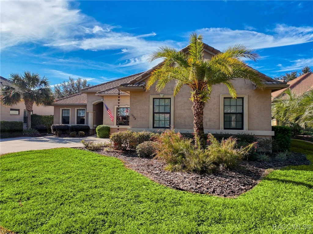 1542 N Ridge Meadow Path, Hernando, Florida image 3