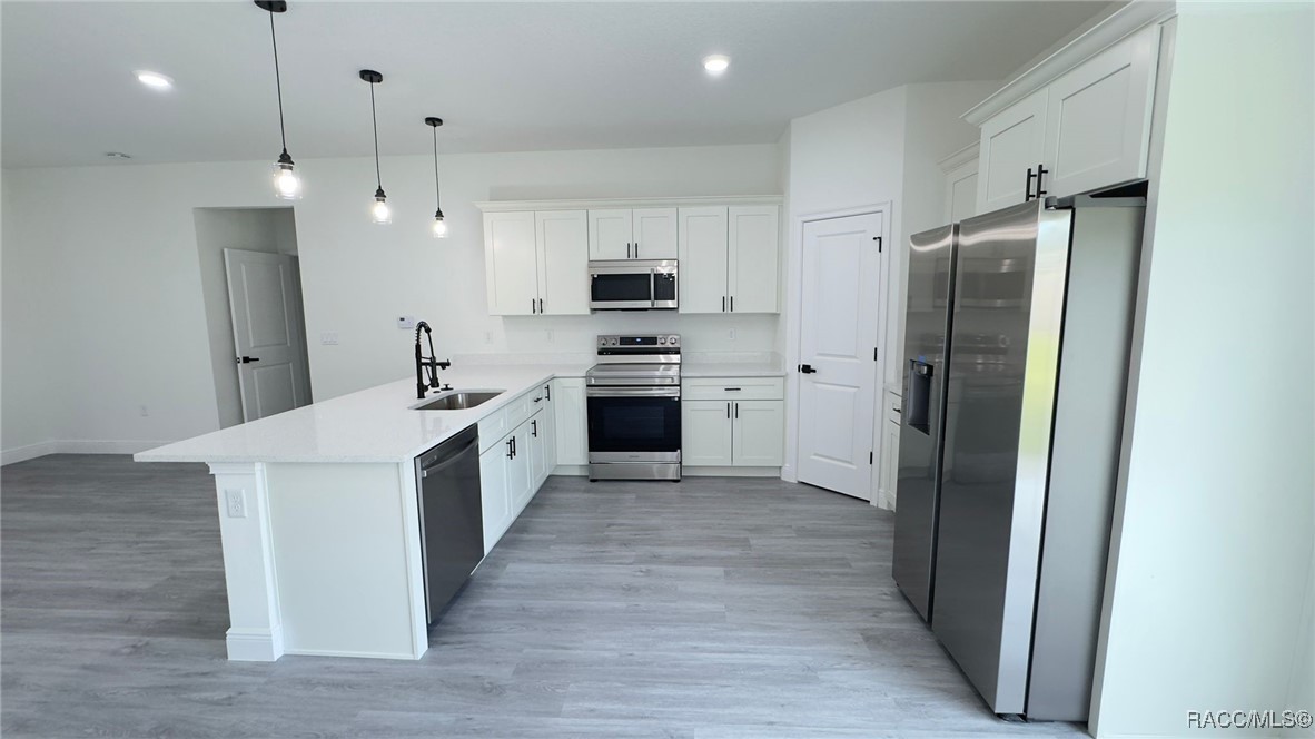 9848 N Cortlandt Drive