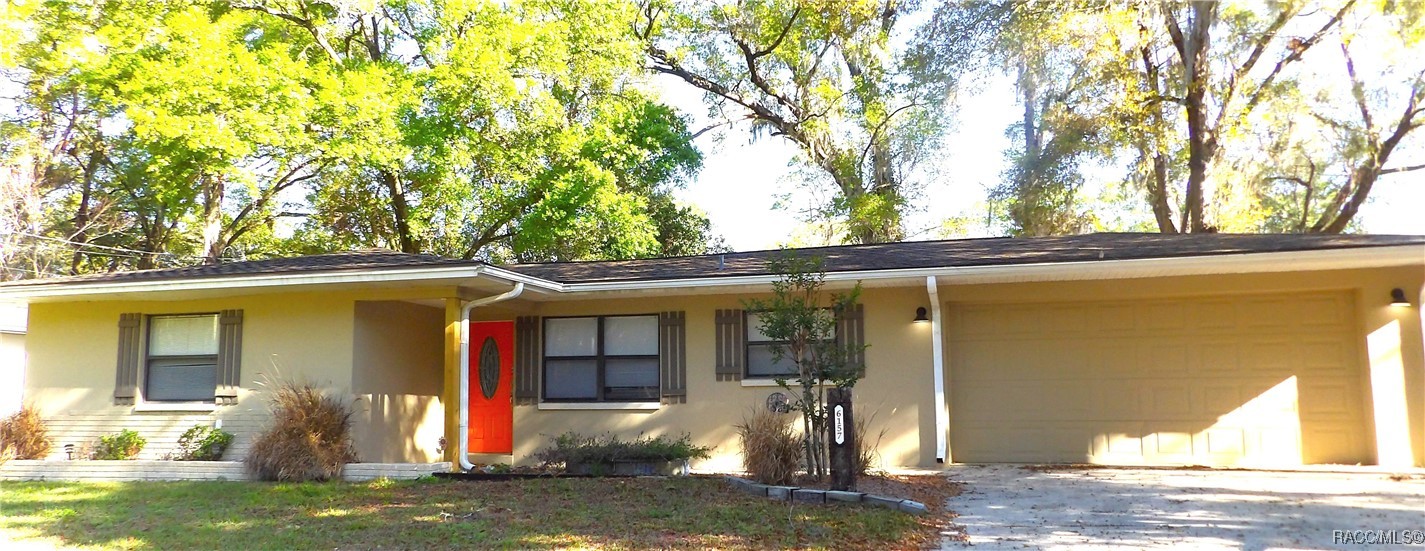 6157 E Glencoe Street, Inverness, Florida image 1