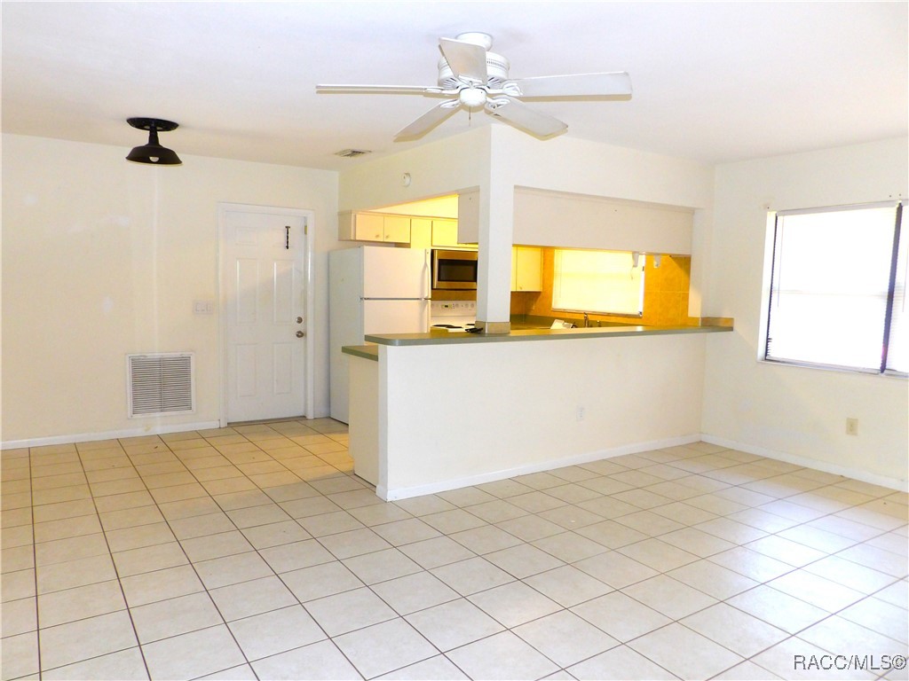 6157 E Glencoe Street, Inverness, Florida image 3